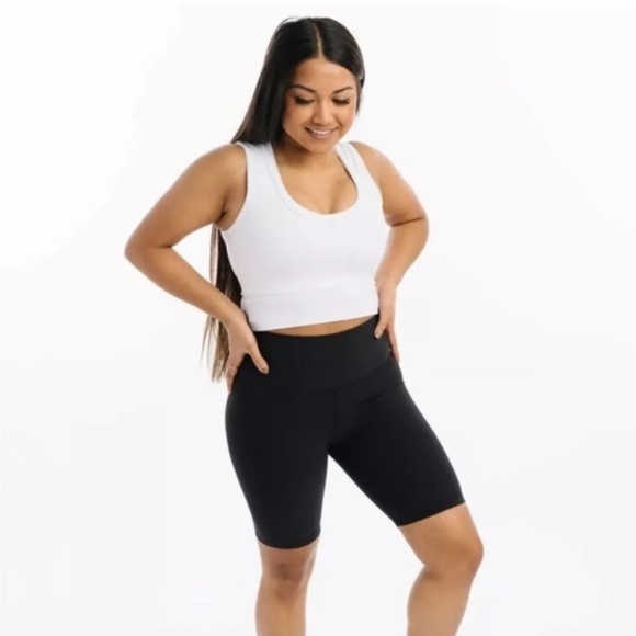 Zyia Active Reve Hustle Biker Shorts - Picture 1 of 9